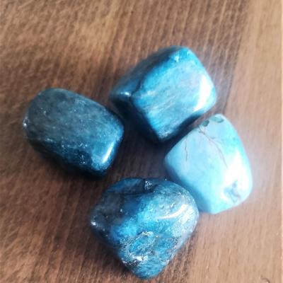 Apatite bleue roulée qualité A+  