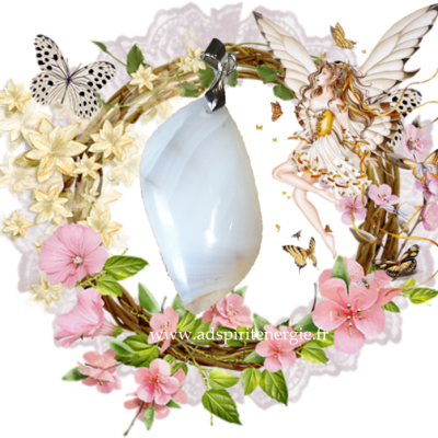 Agate blanche marquise