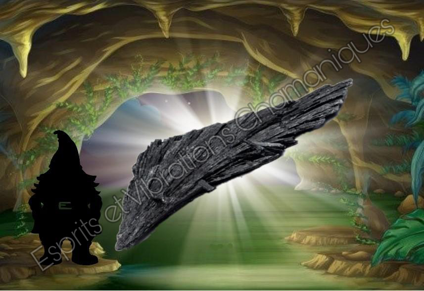 Cyanite noire bruteok